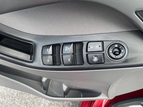 Used 2014 Hyundai Elantra SE w/ Option Group 02 image 13