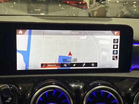 Used 2021 Mercedes-Benz A 220 A 220 image 7