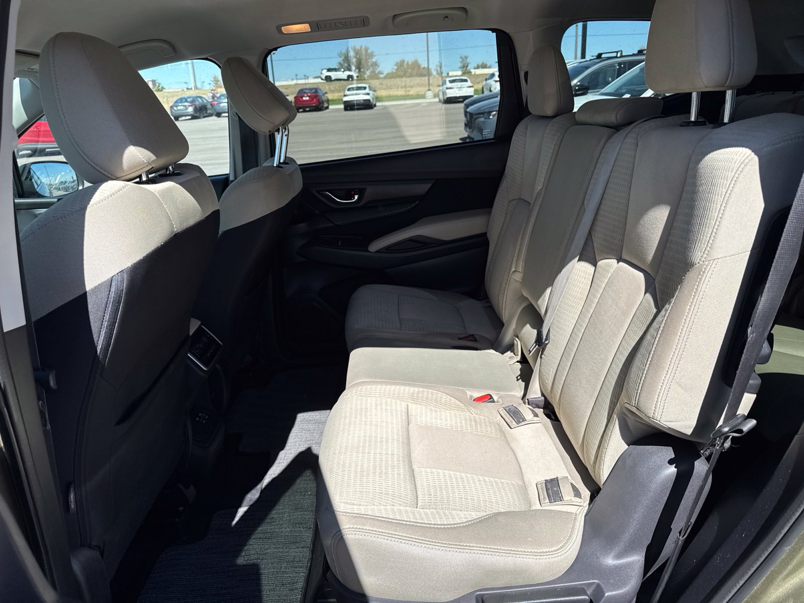Used 2023 Subaru Ascent Premium w/ Convenience Package AWD/4WD image 9