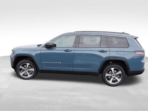 New 2026 Jeep Grand Cherokee L Limited AWD/4WD image 6
