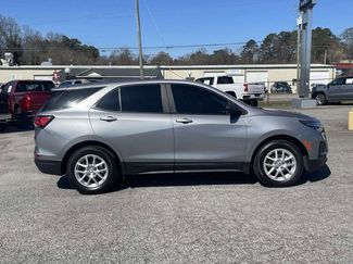 Used 2023 Chevrolet Equinox LS video 2