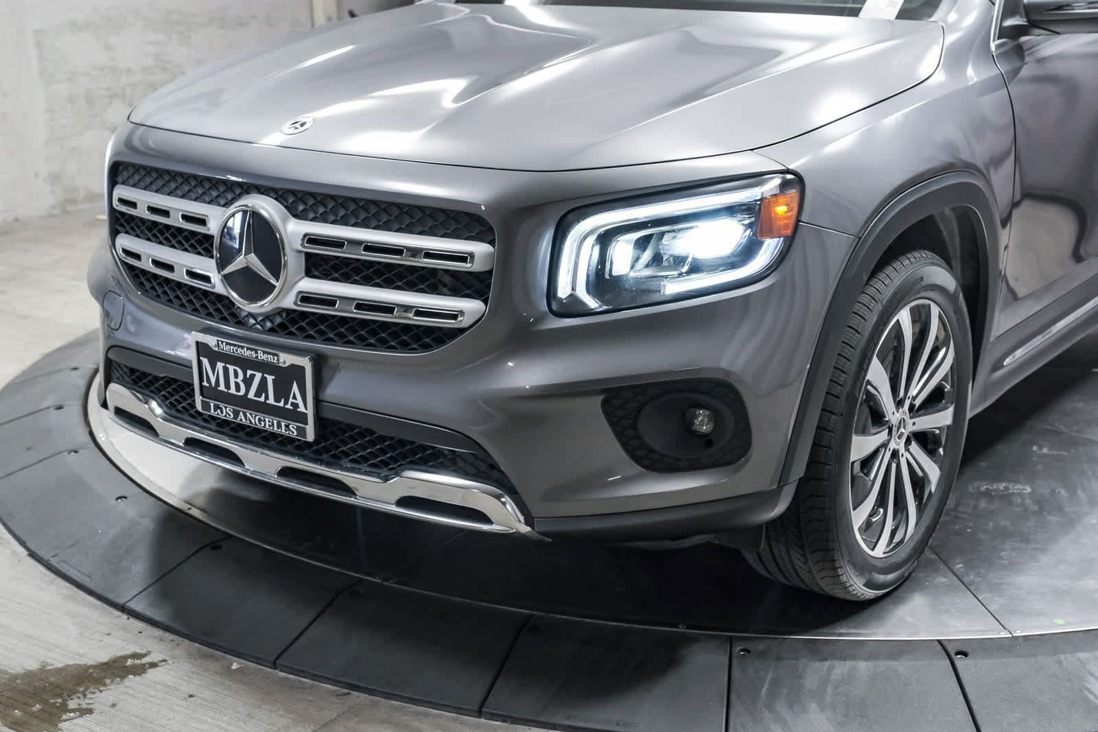 Used 2022 Mercedes-Benz GLB 250 image 11