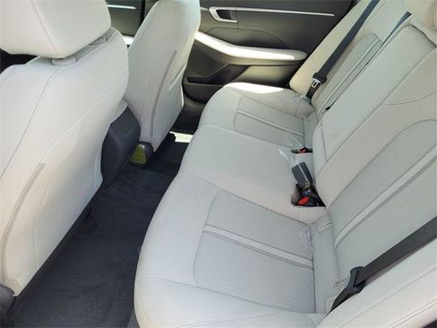 Used 2025 Hyundai Sonata SEL image 7