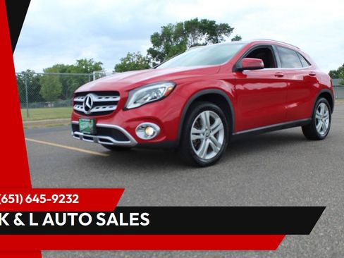 Used 2020 Mercedes-Benz GLA 250 4MATIC image 1