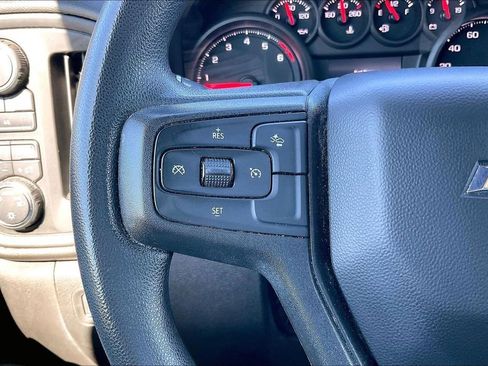 Used 2024 Chevrolet Silverado 2500 Custom w/ Custom Value Package image 19