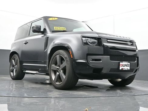 Used 2023 Land Rover Defender 90 V8 image 47