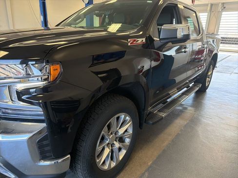 Used 2022 Chevrolet Silverado 1500 LTZ w/ LTZ Premium Package image 4