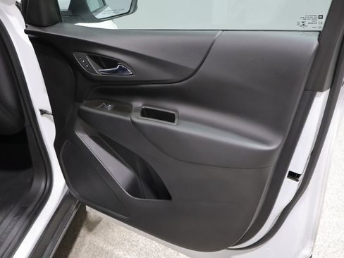 Used 2022 Chevrolet Equinox LT AWD/4WD image 26
