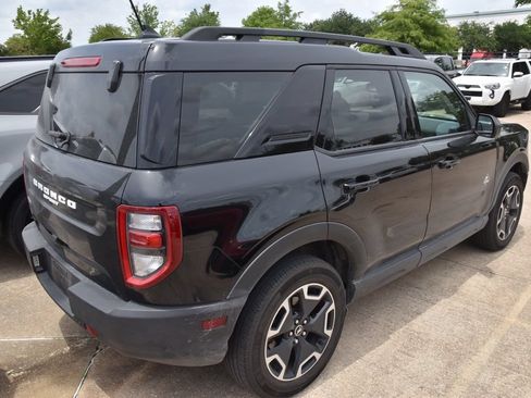 Certified 2023 Ford Bronco Sport Outer Banks w/ Tech Package AWD/4WD image 7