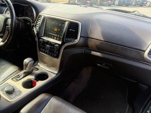 Used 2017 Jeep Grand Cherokee Summit w/ Platinum Series Group image 15