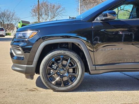 New 2026 Jeep Compass Latitude image 6