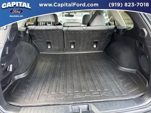 Used 2018 Subaru Outback 2.5i Limited AWD/4WD image 16