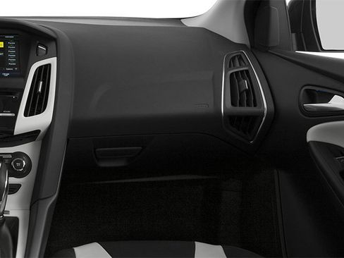 Used 2014 Ford Focus SE image 20