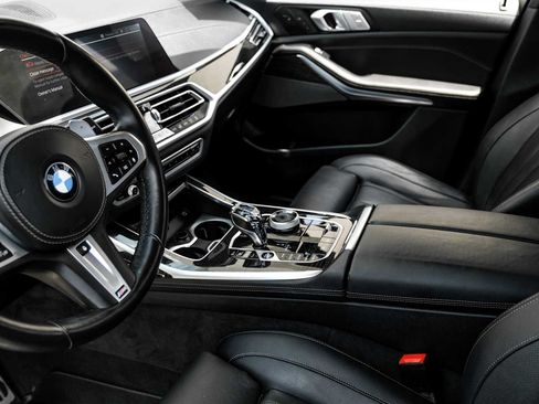 Used 2022 BMW X7 M50i w/ Executive Package AWD/4WD image 23