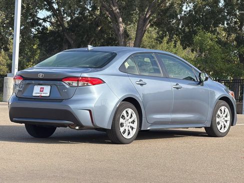 Certified 2020 Toyota Corolla LE FWD image 4