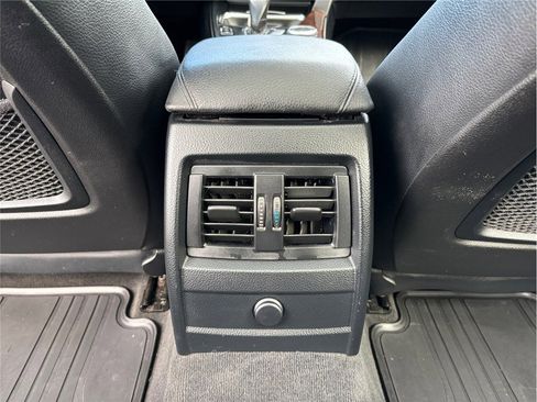 Used 2015 BMW 328i xDrive 328i xDrive Sport Wagon 4D image 38