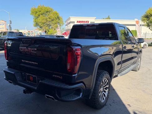 Used 2022 GMC Sierra 1500 AT4 w/ AT4 Premium Package AWD/4WD image 7