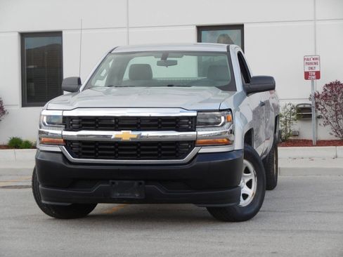 Used 2016 Chevrolet Silverado 1500 W/T w/ Trailering Package RWD image 3