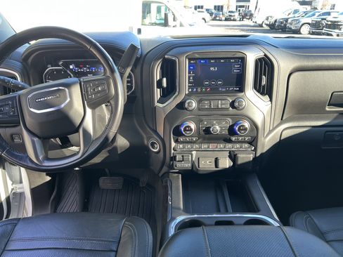 Used 2023 GMC Sierra 2500 Denali w/ Denali Ultimate Package image 20