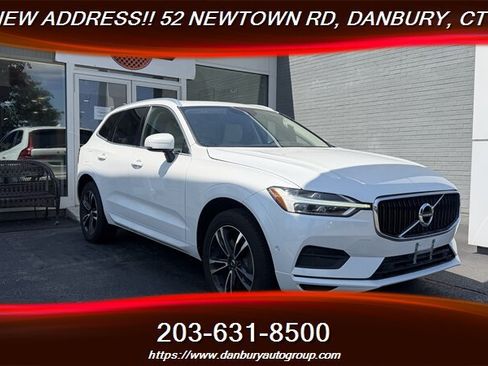 Used 2019 Volvo XC60 T6 Momentum w/ Premium Package AWD/4WD image 7