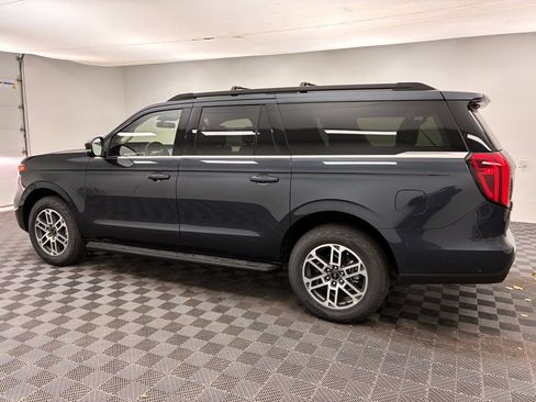 New 2025 Ford Expedition Max Active image 12