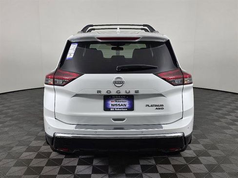 New 2026 Nissan Rogue Platinum image 5