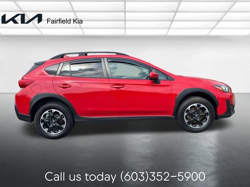Used 2023 Subaru Crosstrek 2.0i Premium AWD/4WD image 6