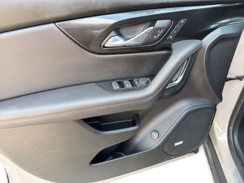 Certified 2021 Chevrolet Blazer RS w/ Enhanced Convenience Package FWD image 13