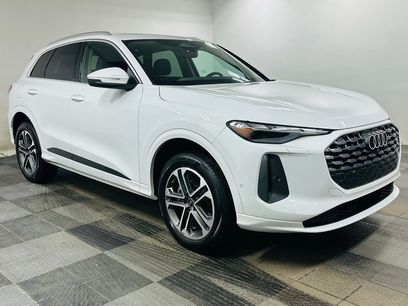 Certified 2025 Audi Q5 Premium w/ Convenience Package