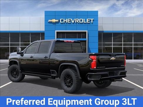 New 2026 Chevrolet Silverado 2500 ZR2 AWD/4WD image 3