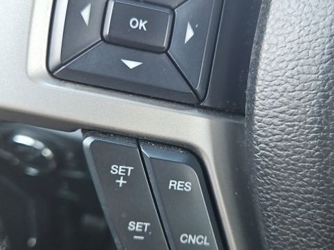 Used 2016 Ford F150 Lariat w/ Equipment Group 502A Luxury image 20