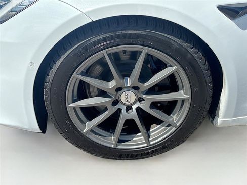 Used 2021 Tesla Model S Plaid AWD/4WD image 31