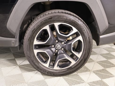 Used 2019 Toyota RAV4 Adventure image 18