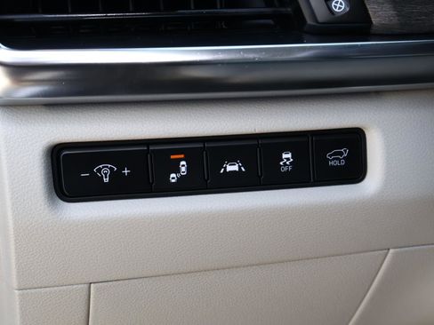 Used 2022 Kia Telluride SX w/ Nightfall Edition Package AWD/4WD image 23