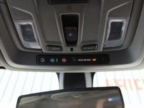 Used 2021 Chevrolet Silverado 1500 LT Trail Boss w/ Convenience Package II image 19