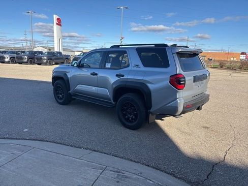 New 2025 Toyota 4Runner TRD Off-Road image 3