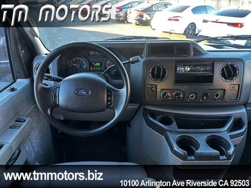 Used 2010 Ford E-250 and Econoline 250 image 13