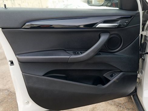 Used 2022 BMW X2 xDrive28i w/ Convenience Package image 16