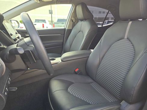 Certified 2023 Toyota Camry SE image 21