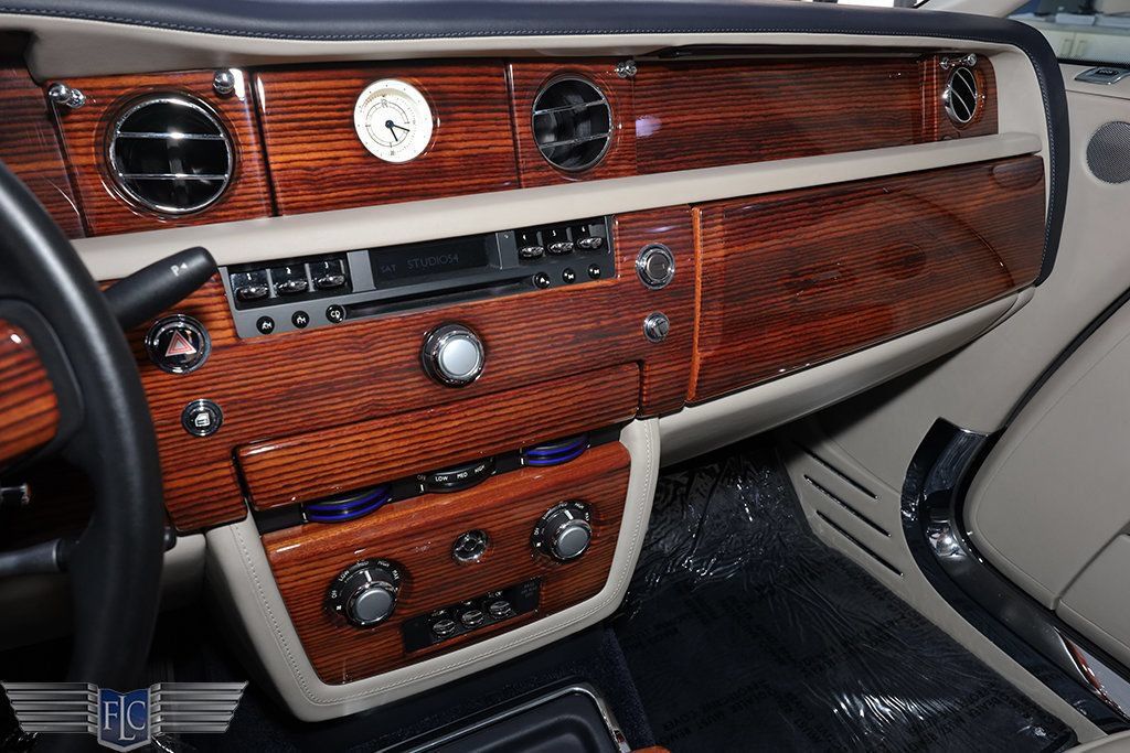 Used 2009 Rolls-Royce Phantom Coupe RWD image 27