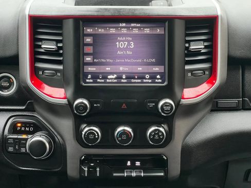 Used 2019 RAM 1500 Big Horn AWD/4WD image 27