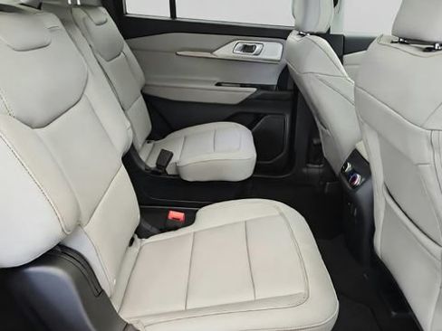 New 2026 Ford Explorer Active w/ Active Comfort Package AWD/4WD image 25