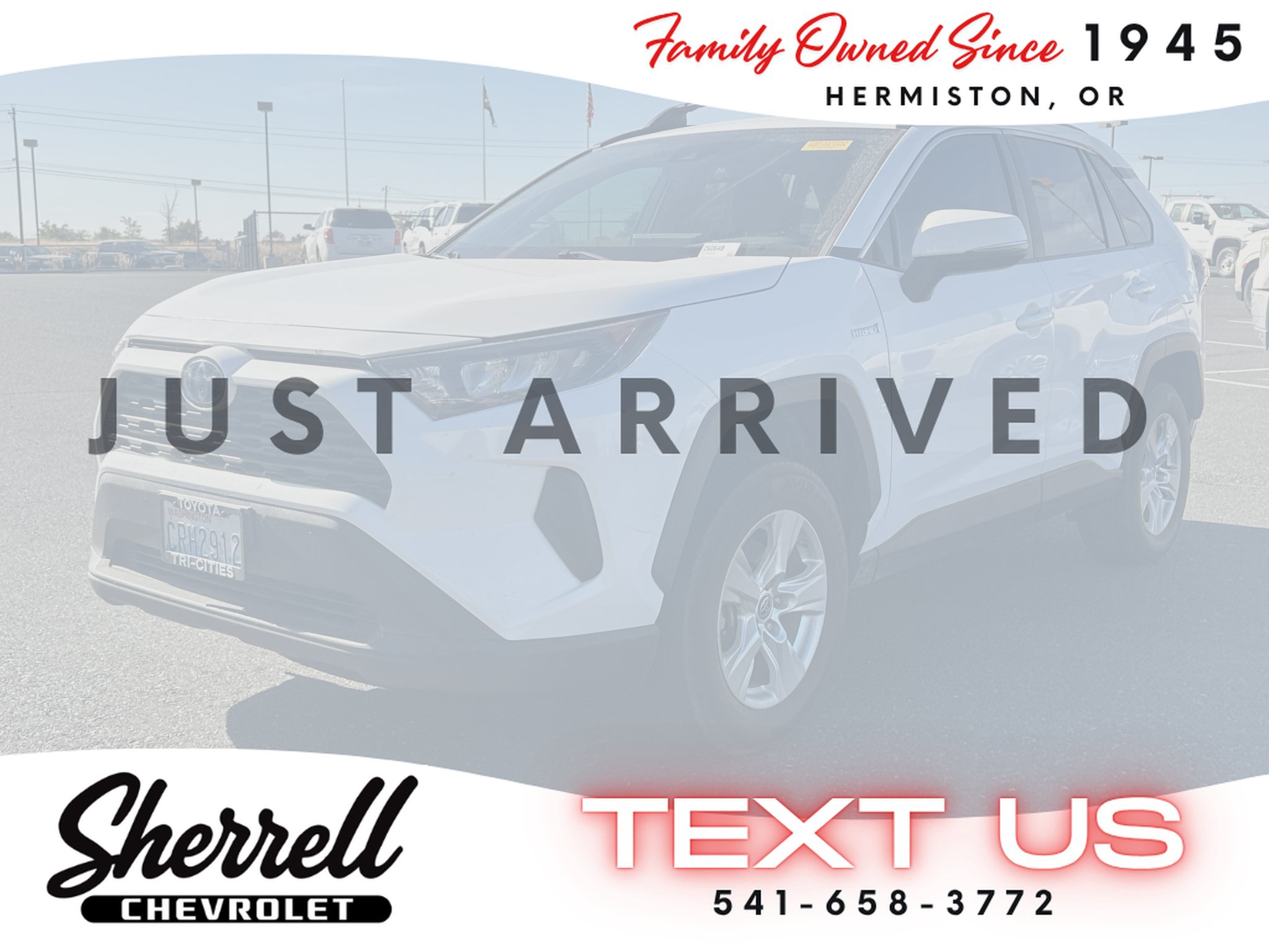 Used 2021 Toyota RAV4 LE w/ Carpet Mat Package (TMS) AWD/4WD image 2
