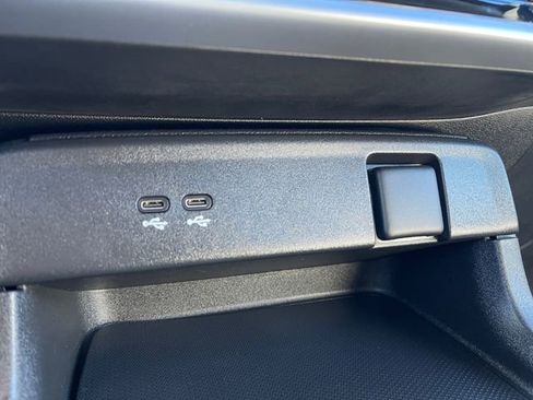 Used 2024 Honda Prologue EX image 30