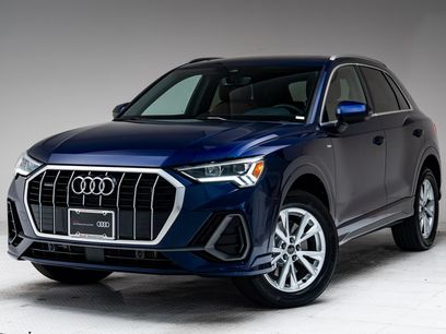 Certified 2025 Audi Q3 2.0T Premium w/ Convenience Package