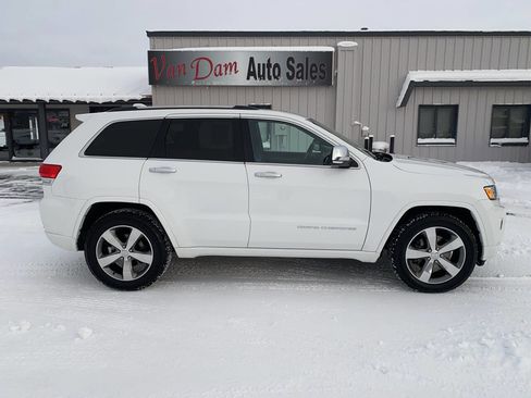 Used 2015 Jeep Grand Cherokee Overland w/ Advanced Technology Group image 1