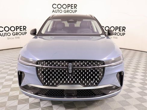 New 2026 Lincoln Nautilus Reserve image 10