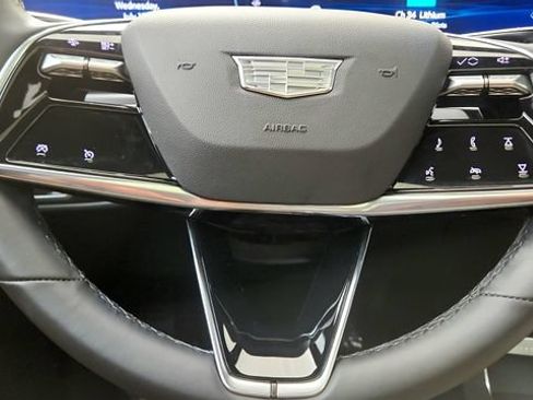 Used 2024 Cadillac Lyriq Tech AWD/4WD image 58
