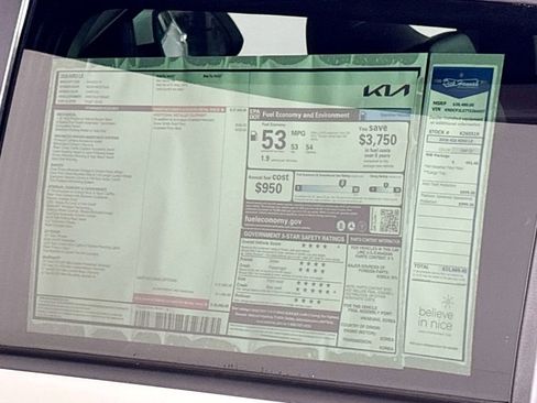 New 2026 Kia Niro LX image 23