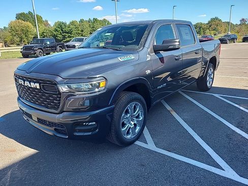 New 2026 RAM 1500 Big Horn AWD/4WD image 4